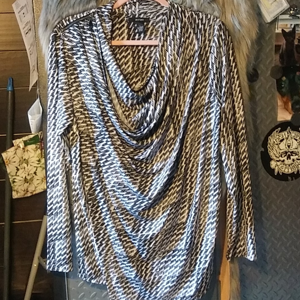 Long sleeve blouse